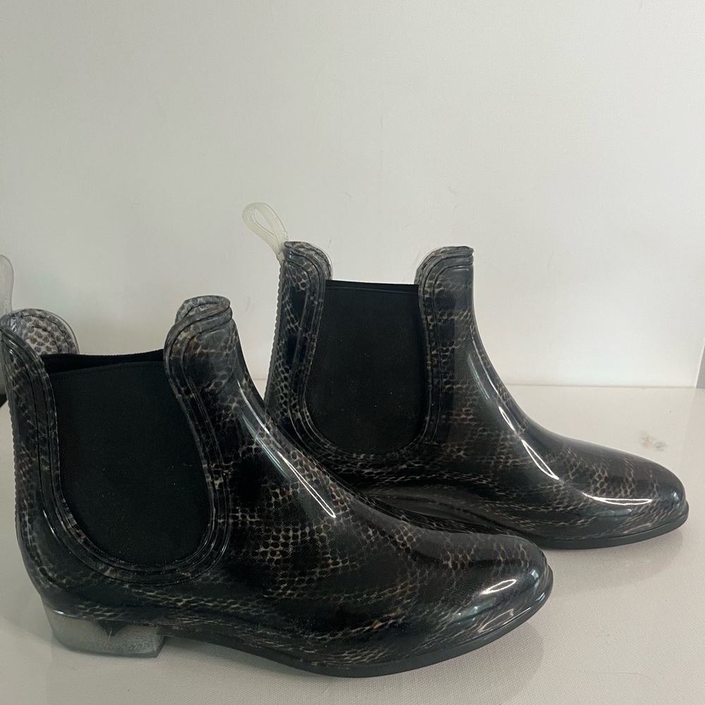 Report Black Snake Print Ankle Rain Boots